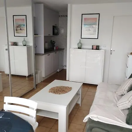 Appartement Avec Terrasse Quiberon Exterior photo